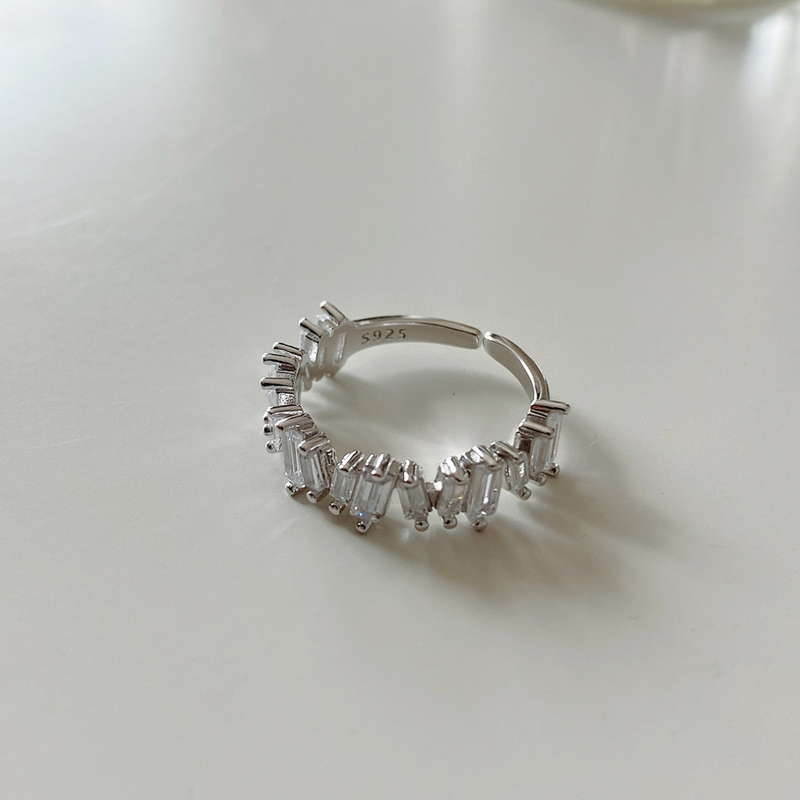 Hesper Zircon Ring | 925 Sterling Silver