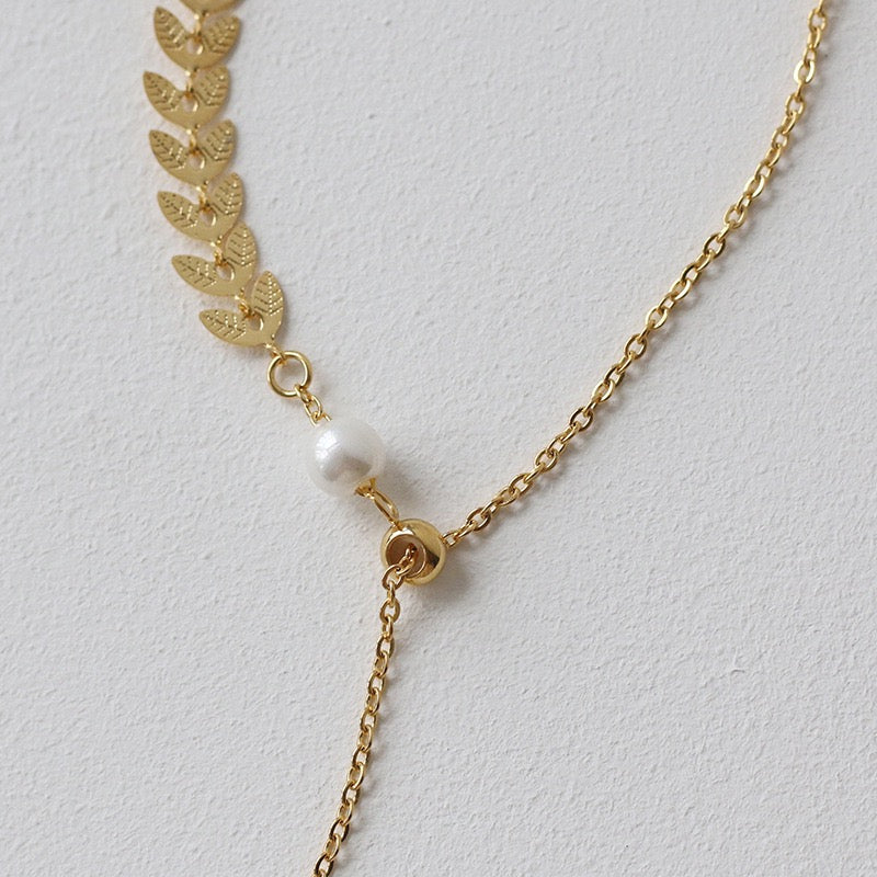 Laurel Goddess Pearl Chocker Necklace