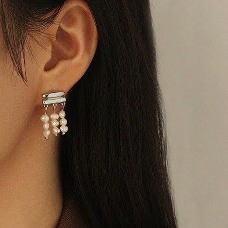 Pearl Tassel Earring