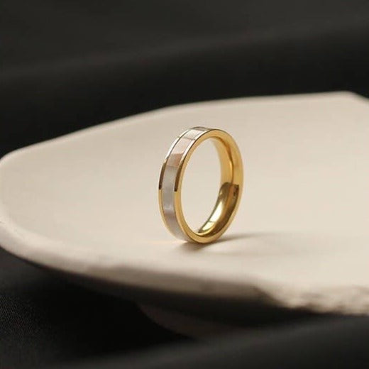 White Shell Band Ring